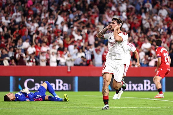 Sevilla FC 2-0 CA Osasuna: Victoria de 'oro' para los de Luis García Plaza-image