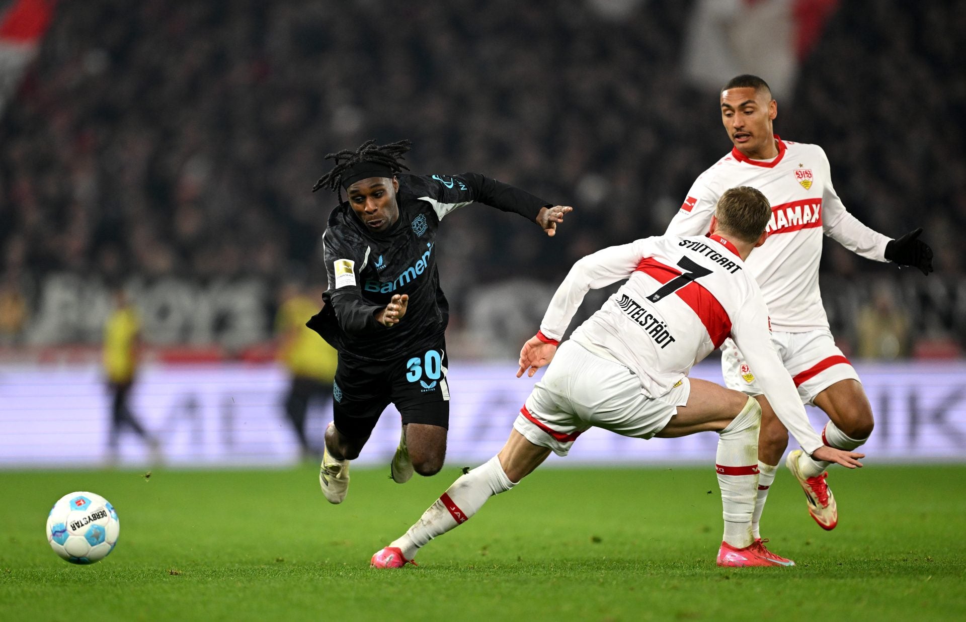 2025/03/vfb-stuttgart-v-bayer-04-leverkusen-bundesliga-2.jpg