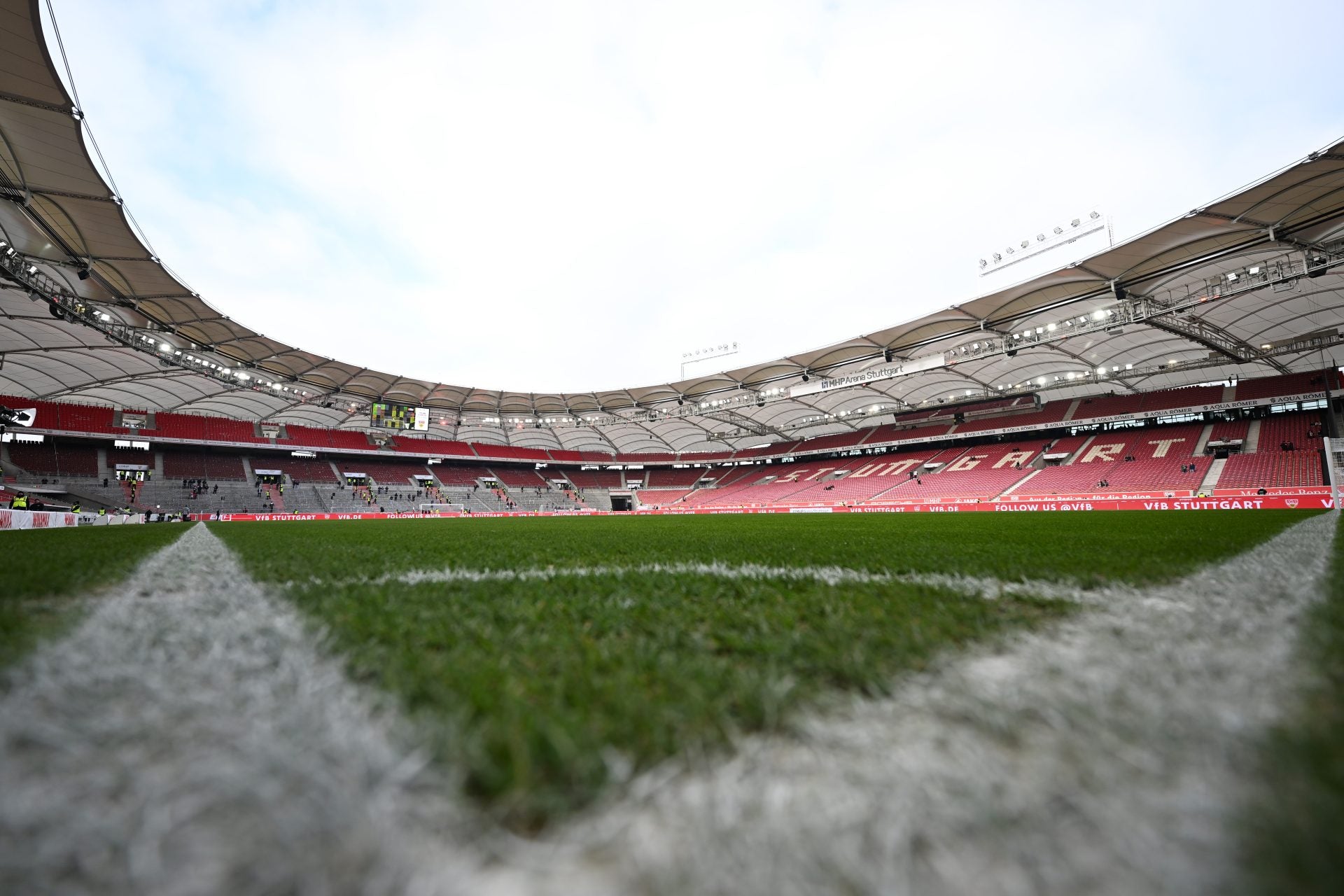 2025/08/vfb-stuttgart-v-sport-club-freiburg-bundesliga.jpg